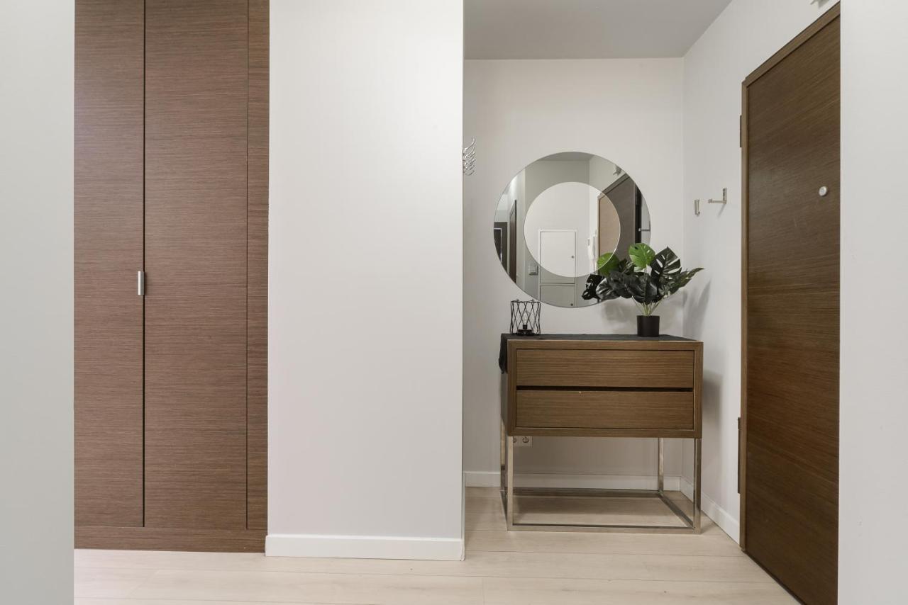 Apartment Lumina Cozy In Center Warsaw